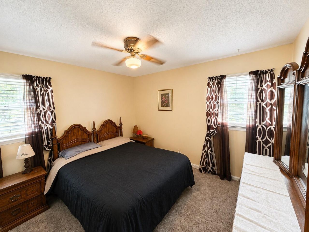 300 Driver Avenue Photo 14