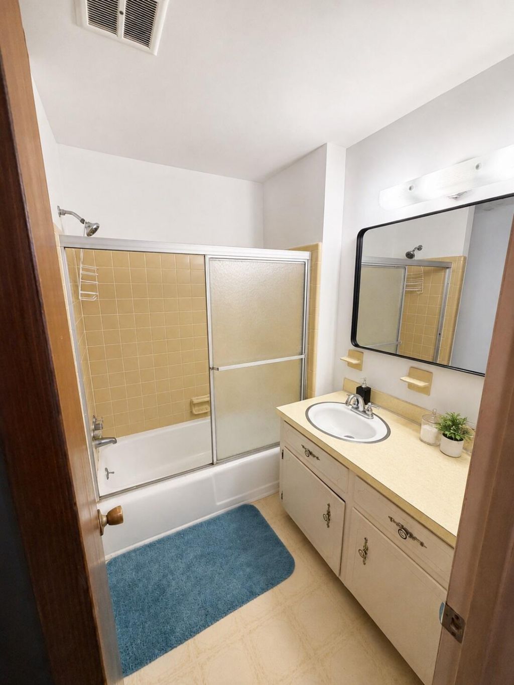 300 Driver Avenue Photo 15
