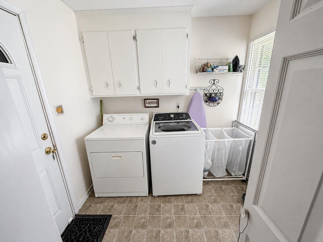 300 Driver Avenue Photo 21