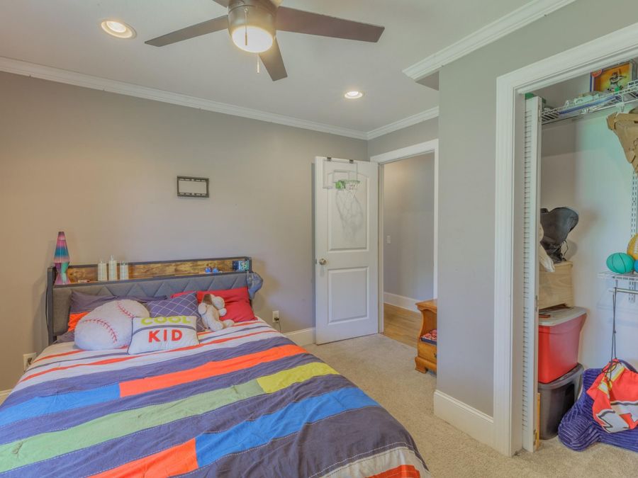 Property Image 36