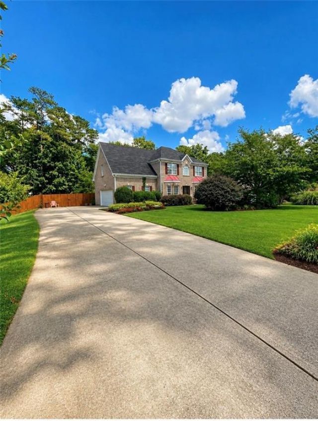 2841 Weatherstone Circle, Conyers, GA 30094 Main Photo