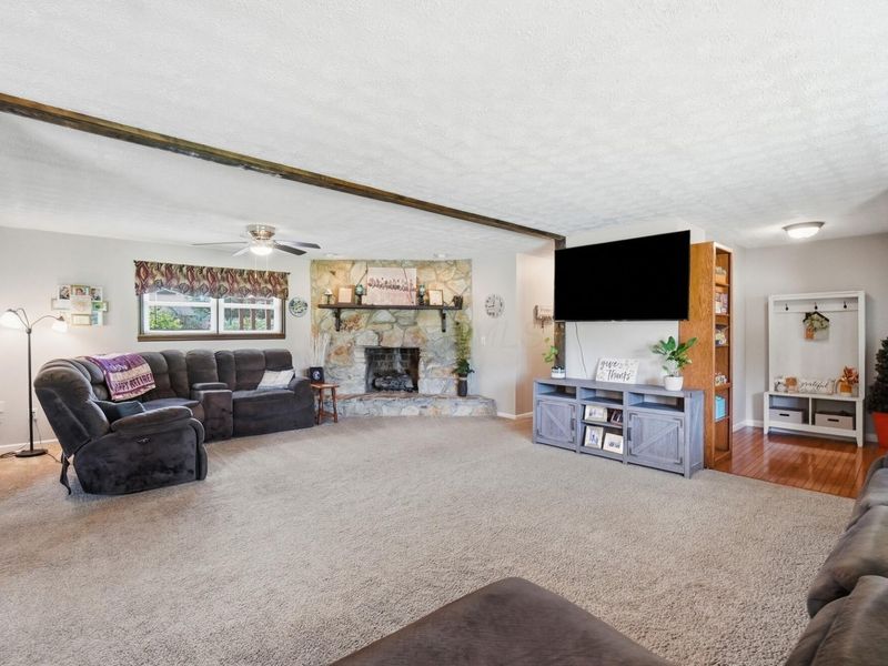 2475 Cherokee Drive, London, OH 43140 Photo 10