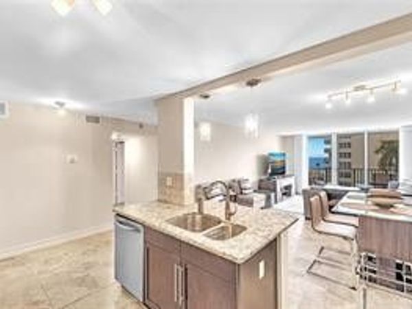 1150 HILLSBORO MILE, Unit 514, Hillsboro Beach, FL 33062
