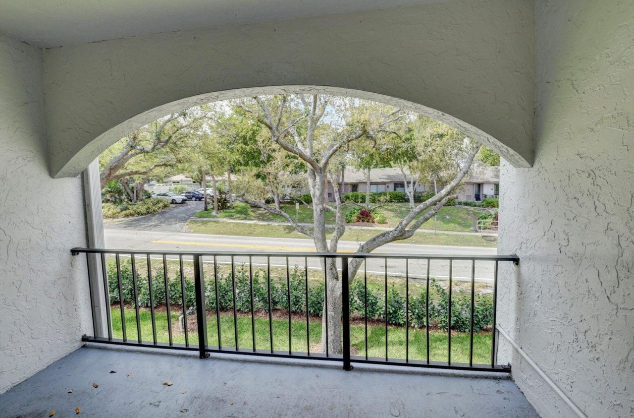 398 W Camino Real, Unit 1, Boca Raton, FL 33432 Photo