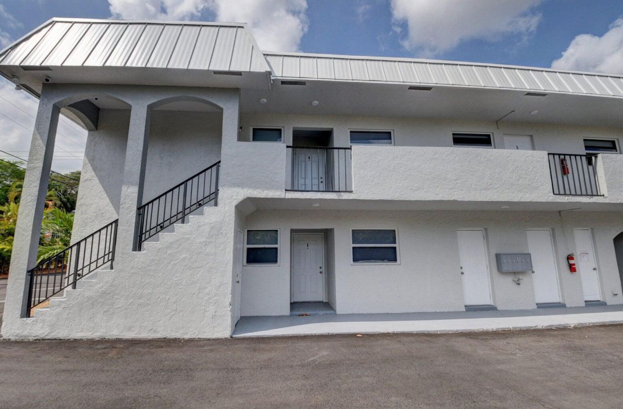 398 W Camino Real, Unit 1, Boca Raton, FL 33432 Photo