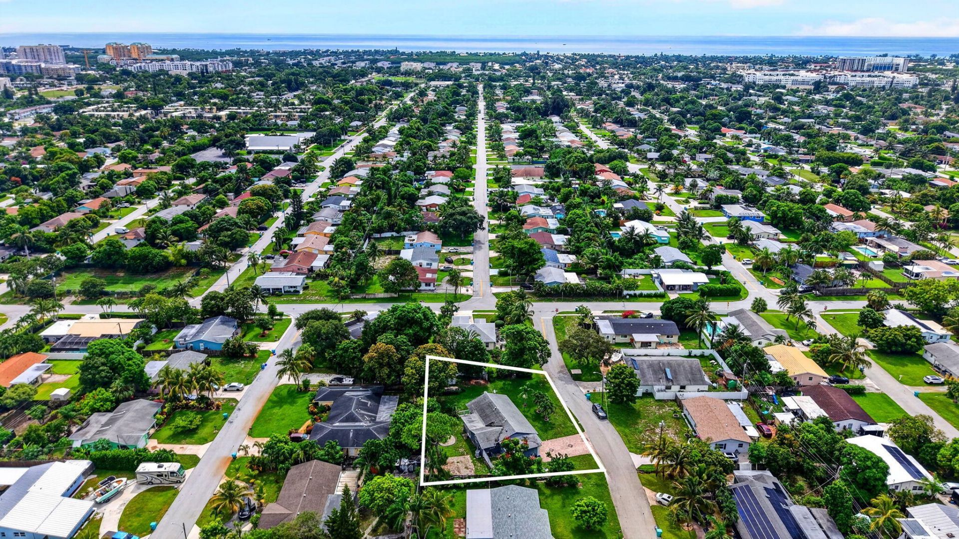 415 SW 7th Court, Boynton Beach, FL 33435 Photo