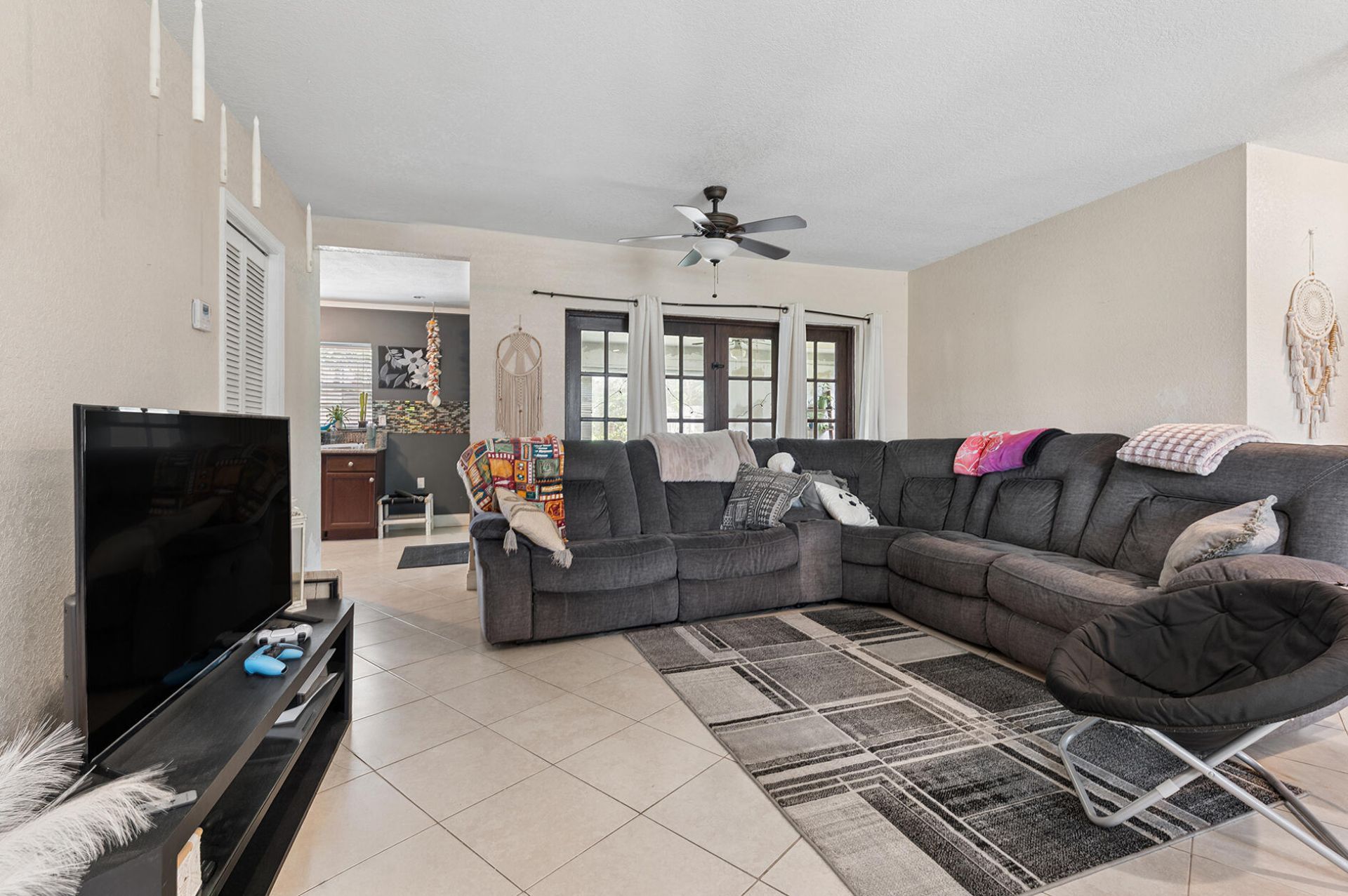 415 SW 7th Court, Boynton Beach, FL 33435 Photo