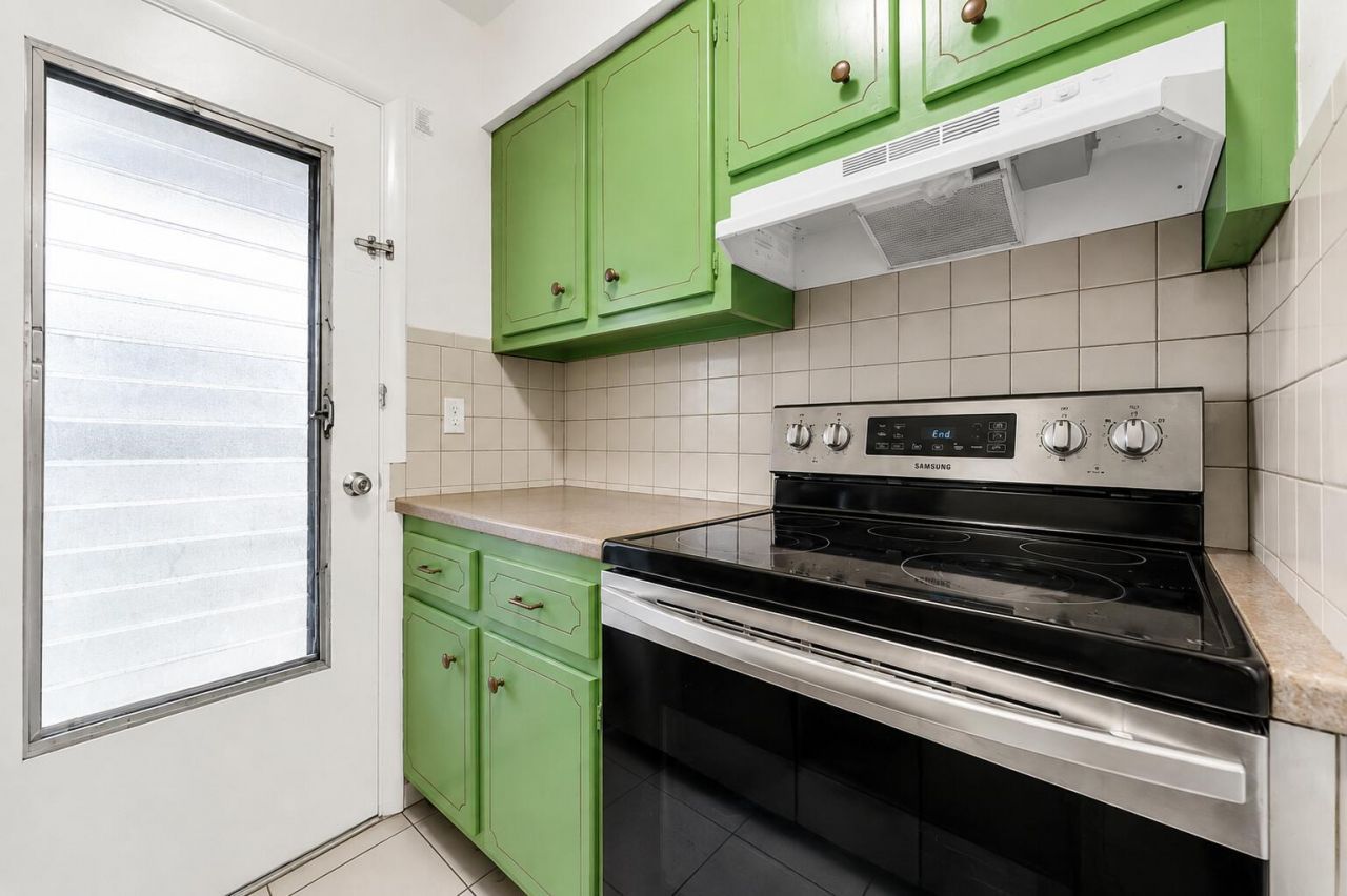 1431 S 14th Avenue, Unit 209, Hollywood, FL 33020 Photo