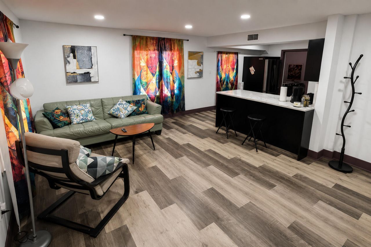 325 NW 135th Street, North Miami, FL 33168 Photo