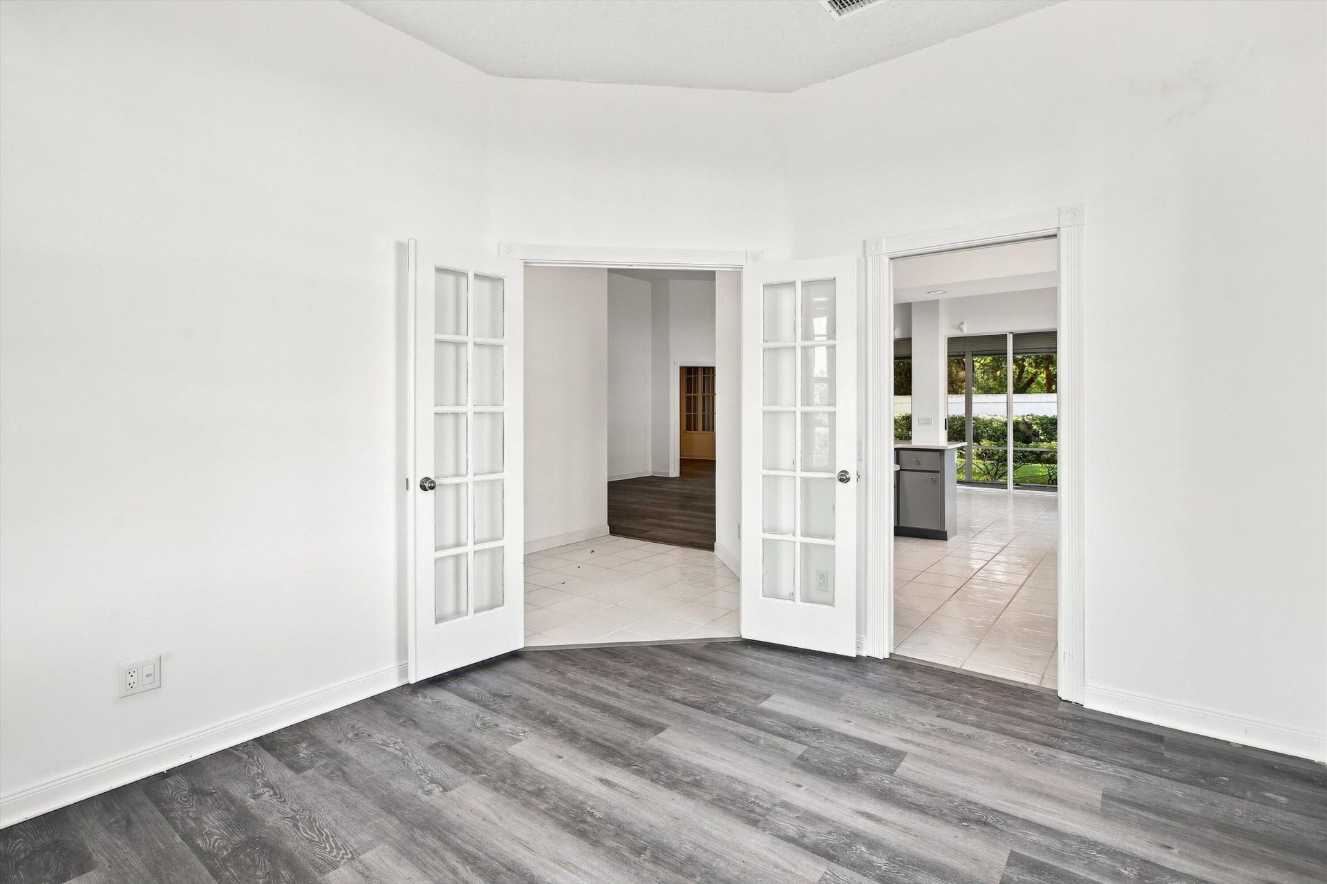 240 NW Bentley Circle, Port Saint Lucie, FL 34986 Photo