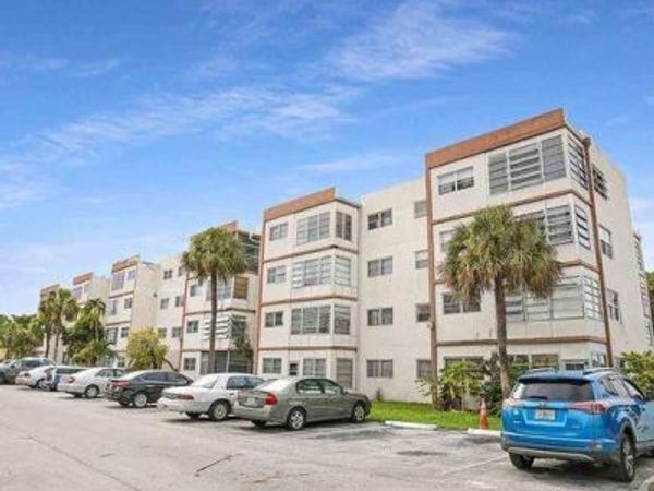 4046 NW 19TH Street, Unit 210, Lauderhill, FL 33313