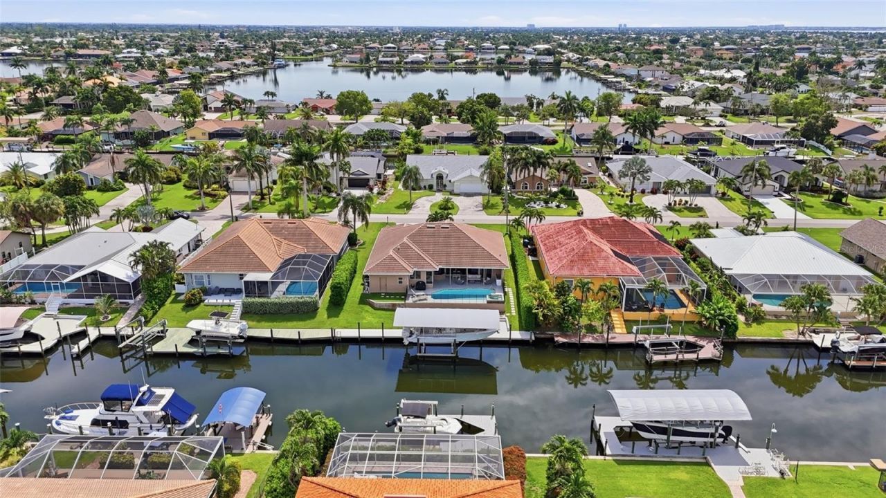 5020 SW 8th Place , Cape Coral, FL 33914 Photo