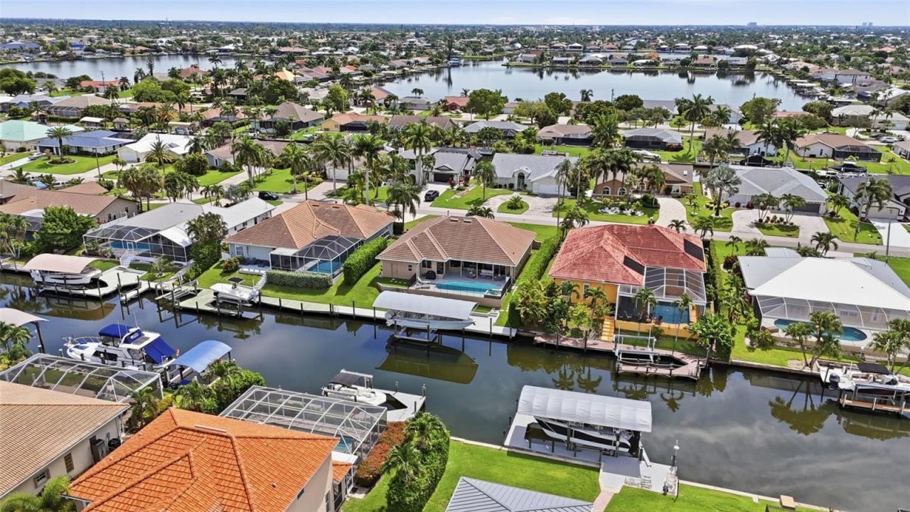5020 SW 8th Place , Cape Coral, FL 33914 Photo