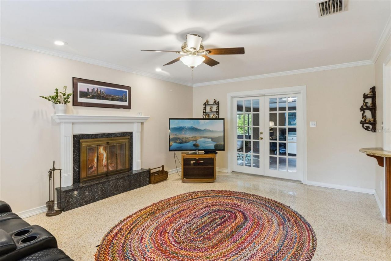 101 Ronele Drive , Brandon, FL 33511 Photo