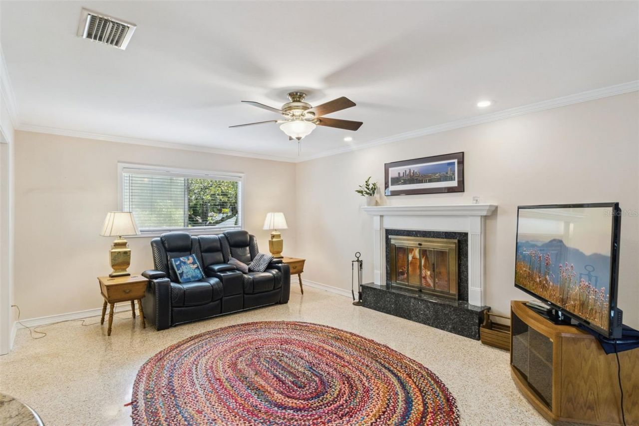 101 Ronele Drive , Brandon, FL 33511 Photo