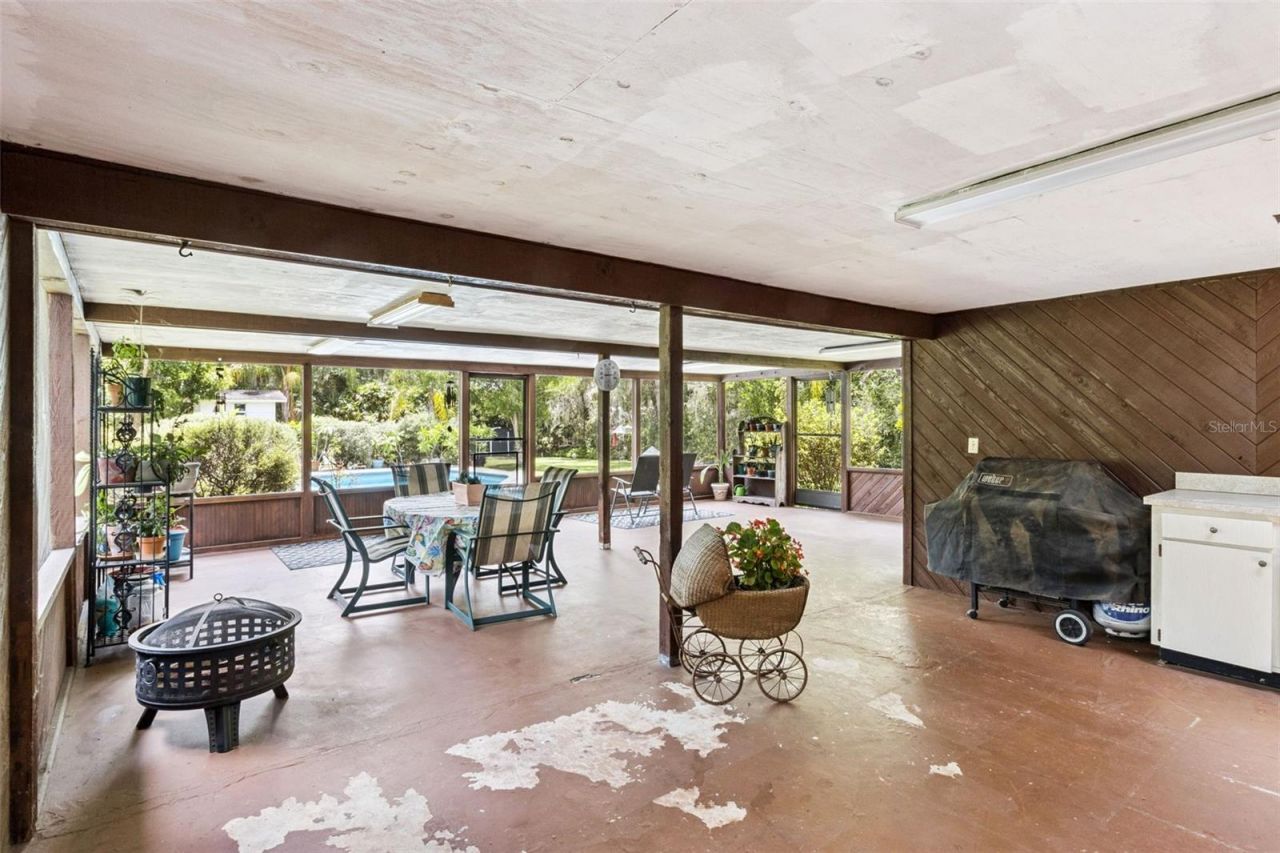 101 Ronele Drive , Brandon, FL 33511 Photo