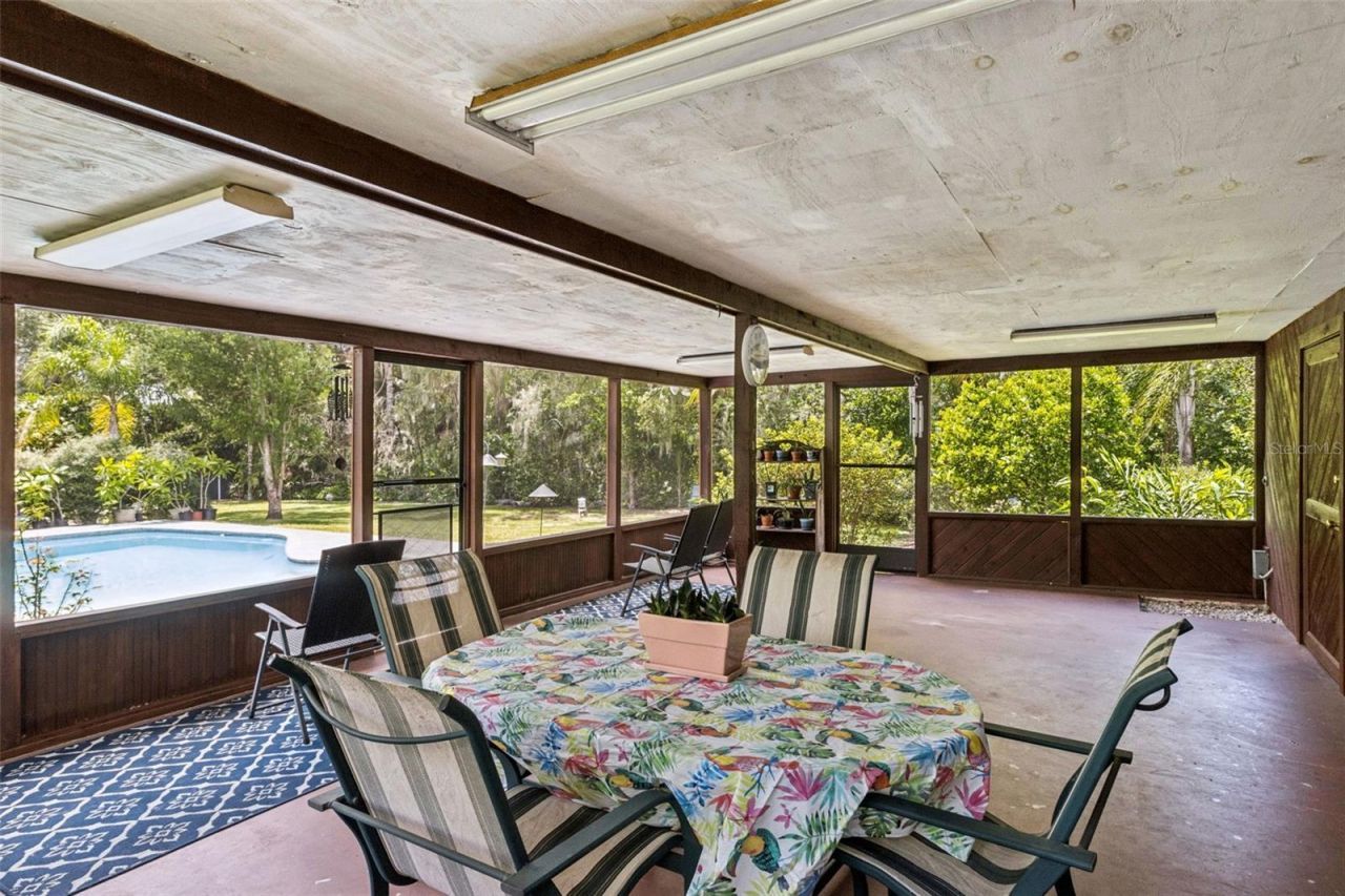101 Ronele Drive , Brandon, FL 33511 Photo
