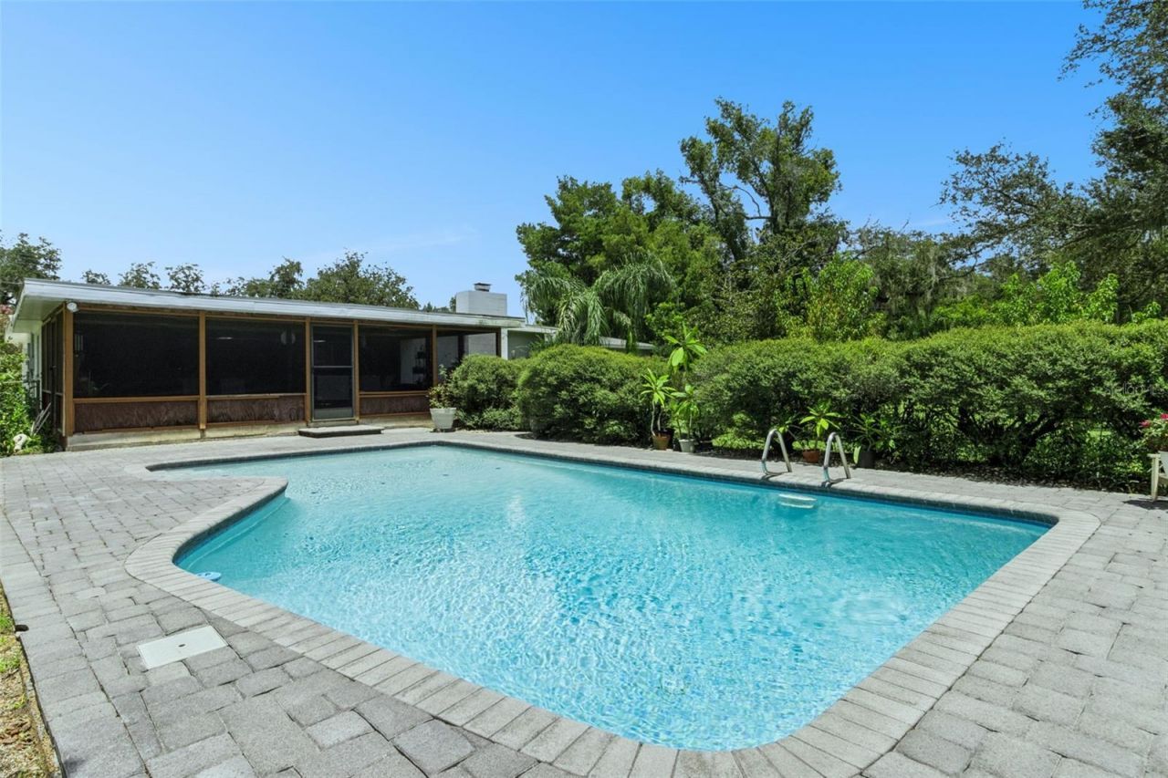 101 Ronele Drive , Brandon, FL 33511 Photo