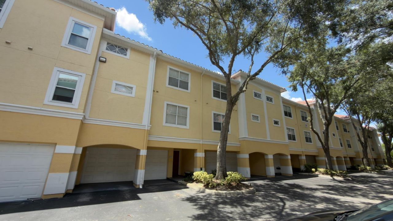 1807 Shadow View Circle , Unit 1807, Maitland, FL 32751 Main Photo