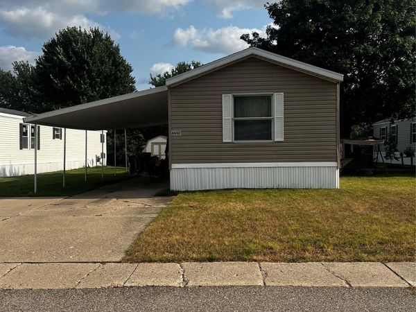 4440 Overlook Terrace SE, Kentwood, Mi 49512