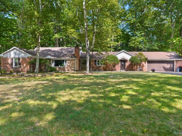 23640 Oak Glen Drive, Southfield, Mi 48033