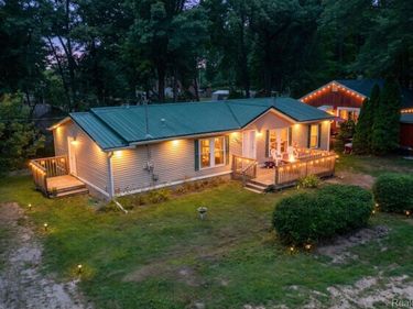 1325 Hillside Drive, Deerfield Township, Mi 48421