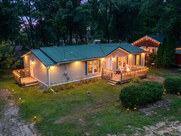1325 Hillside Drive, Deerfield Township, Mi 48421