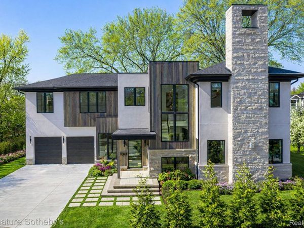 1094 Lincoln Court , Birmingham, Mi 48009