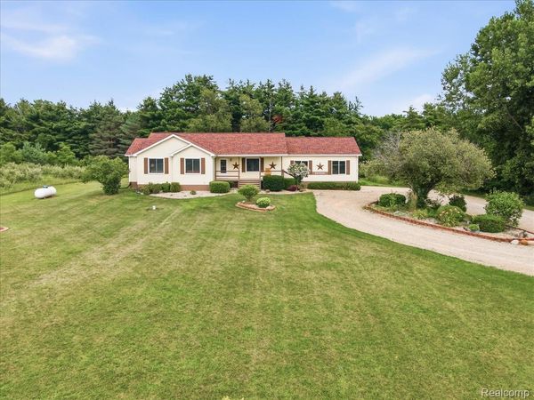 5422 Brown City Road , Burnside Township, Mi 48416