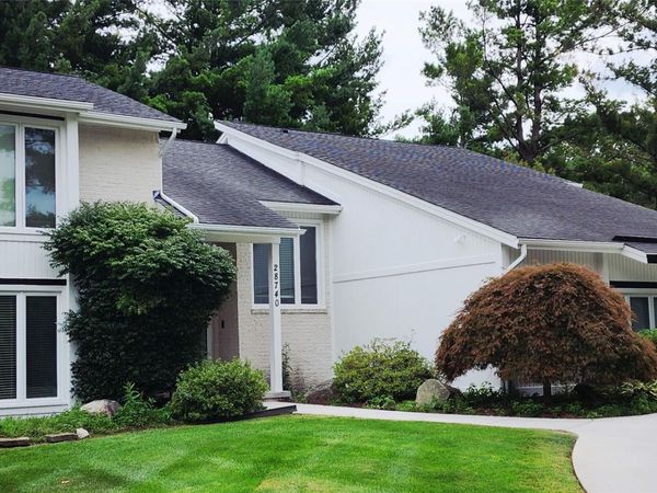28740 Appleblossom Lane, Farmington Hills, Mi 48331