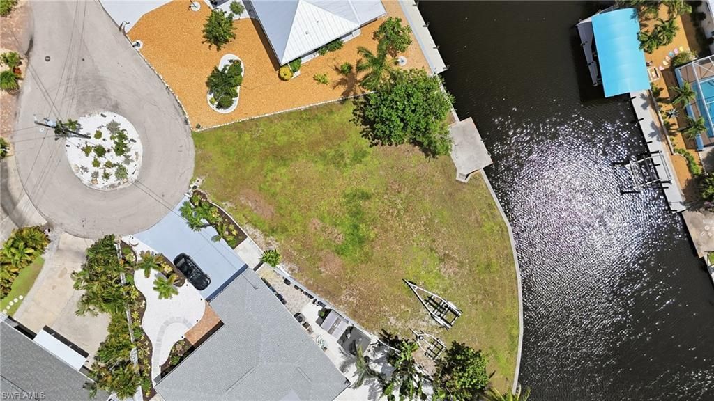 12100 Moon Shell Dr , Matlacha Isles, FL 33991 Photo