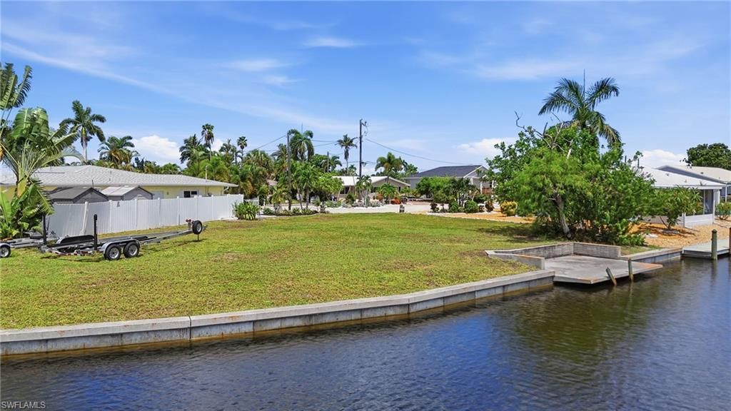 12100 Moon Shell Dr , Matlacha Isles, FL 33991 Photo