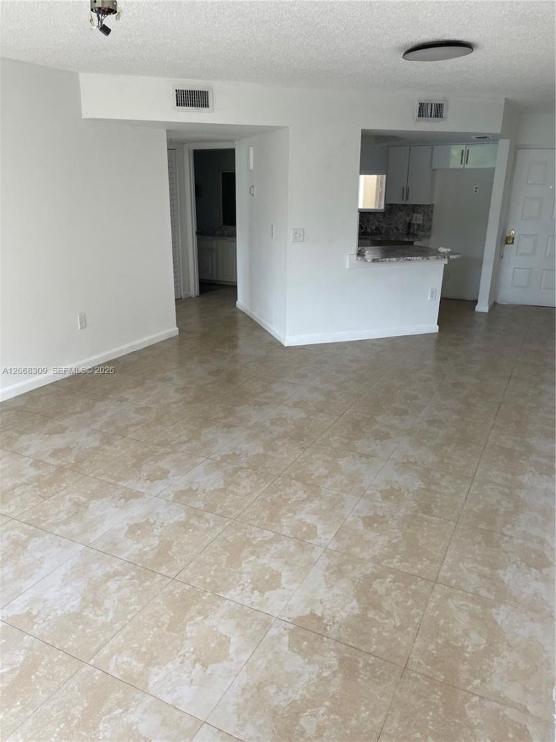 8343 Lake Dr, Unit 402, Doral, FL 33166 Main Photo