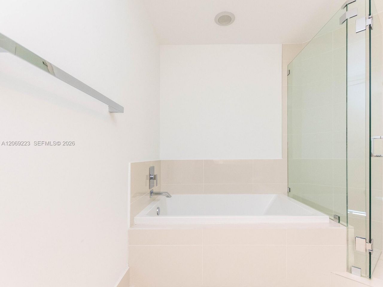 45 SW 9th St , Unit 1201, Miami, FL 33130 Photo