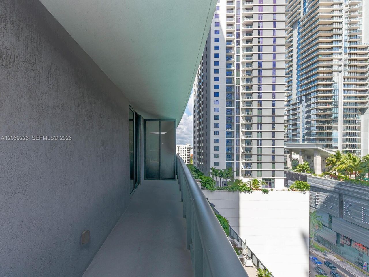 45 SW 9th St , Unit 1201, Miami, FL 33130 Photo
