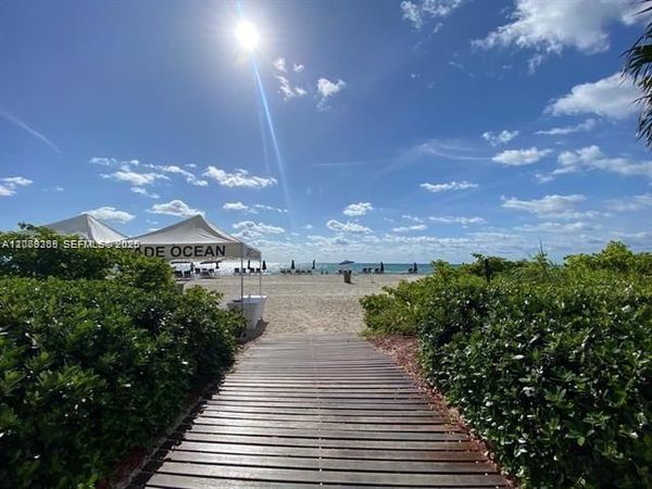 17121 Collins Ave , Unit 1807, Sunny Isles Beach, FL 33160