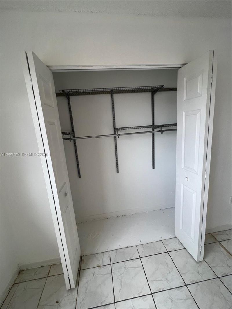 10500 SW 8th St , Unit 410, Miami, FL 33174 Photo