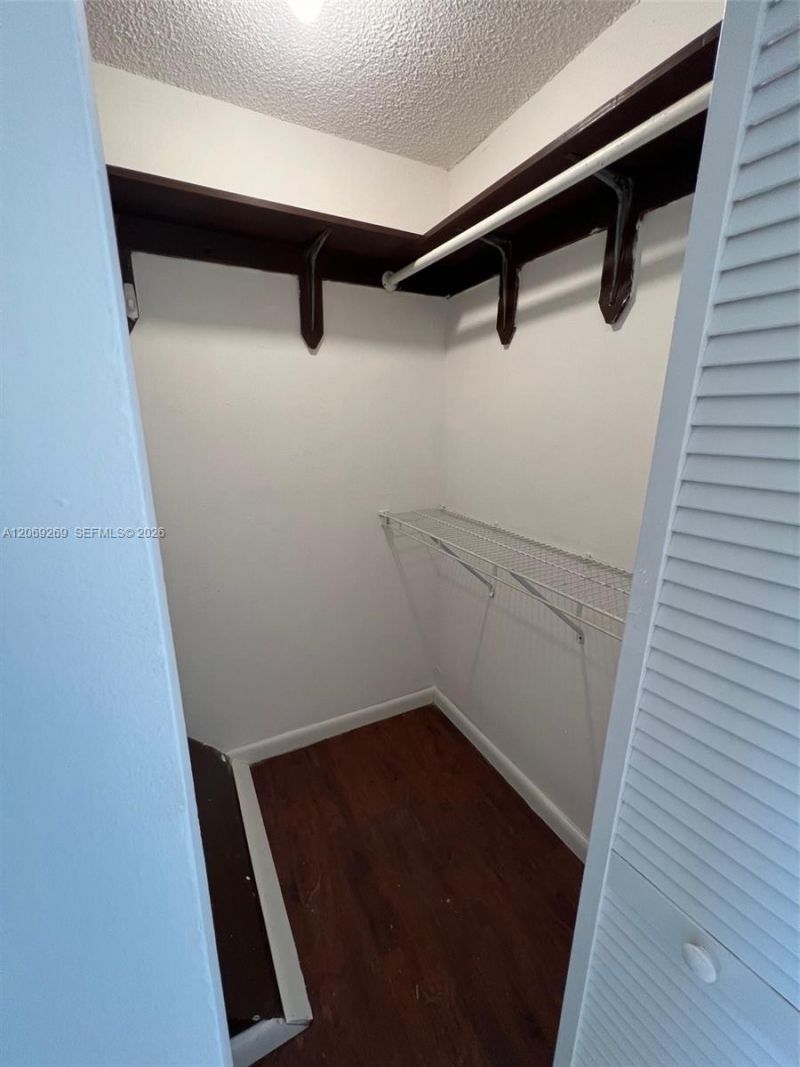 10500 SW 8th St , Unit 410, Miami, FL 33174 Photo
