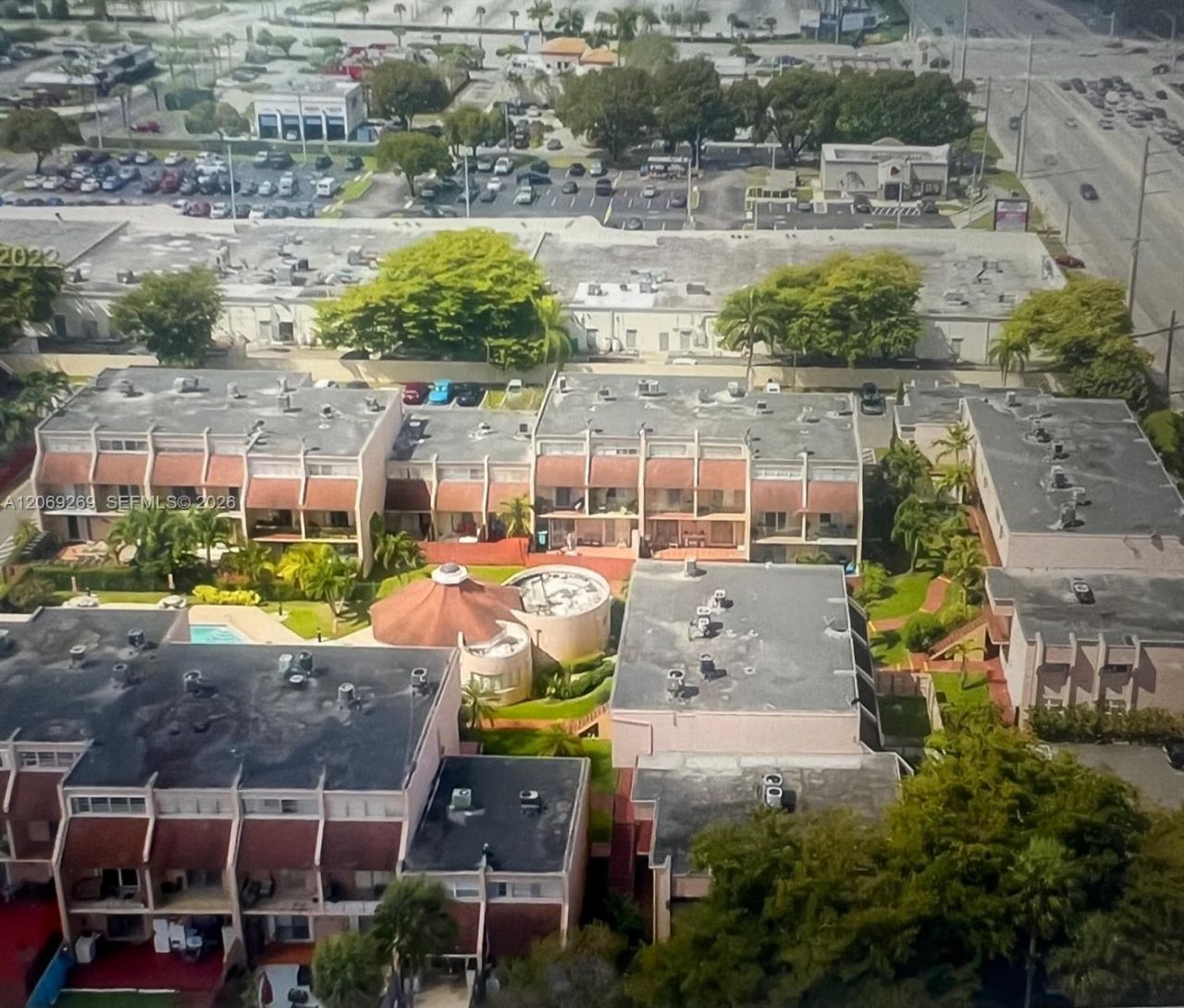 10500 SW 8th St , Unit 410, Miami, FL 33174 Photo