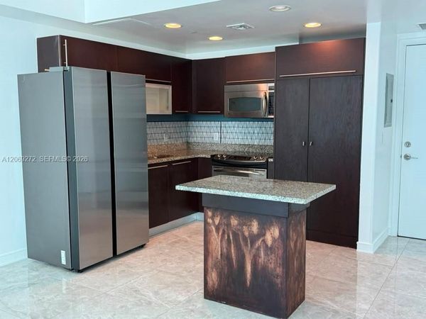 950 Brickell Bay Dr , Unit 1108, Miami, FL 33131