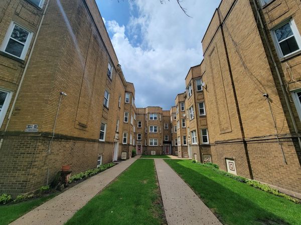 6422 N Richmond Street , Unit 3A, Chicago, IL 60645