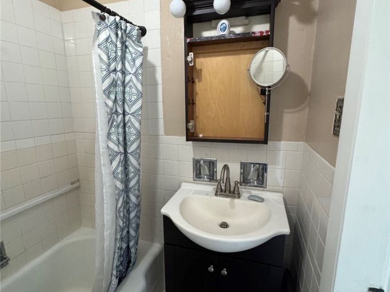 1303 Big Falls Avenue, Akron, OH 44310 Photo 21
