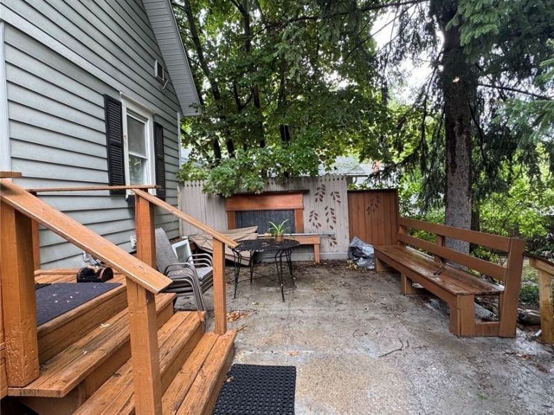1303 Big Falls Avenue, Akron, OH 44310 Photo 4