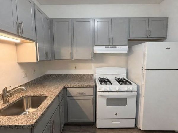 128 Shawmut St, Unit 2, Cheshire, MA 02150