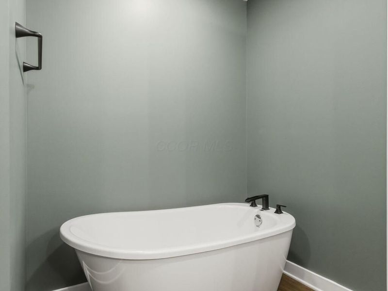 1125 Kumler Street , Baltimore, OH 43105 Photo 27