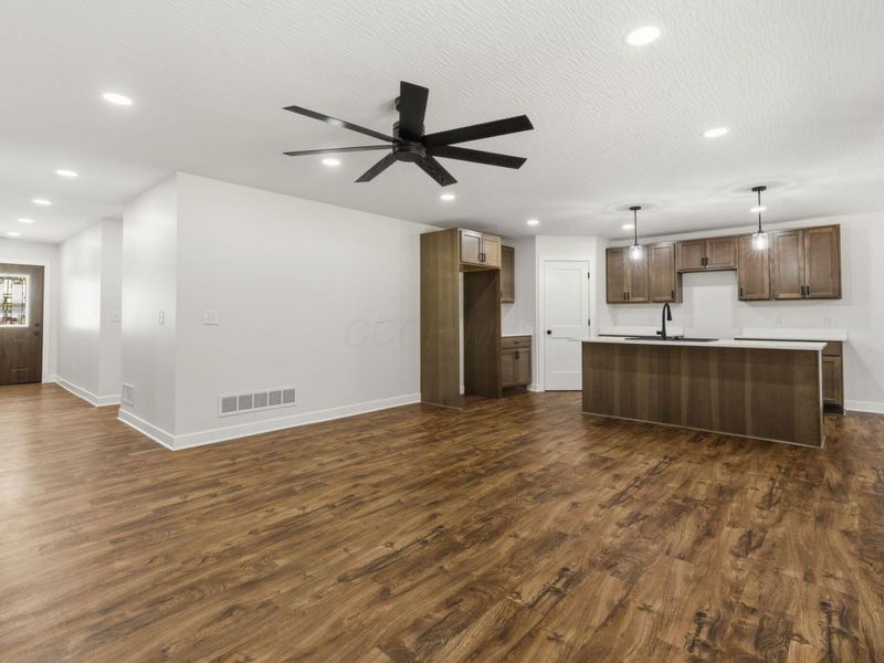 1125 Kumler Street , Baltimore, OH 43105 Photo 7