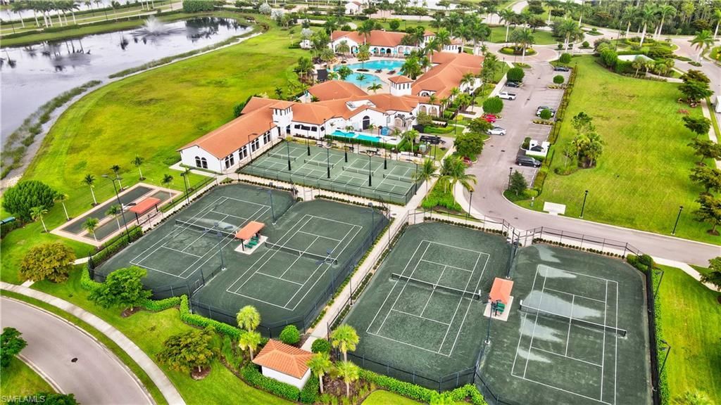 11624 Onyx Cir , Fort Myers, FL 33913 Photo