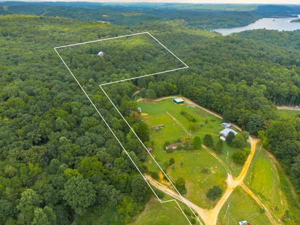328 Burdette Chapel Lane , Birchwood, TN 37308