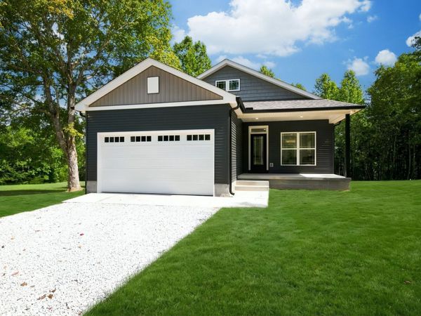 1063 Promise Land Road , Charlotte, TN 37036