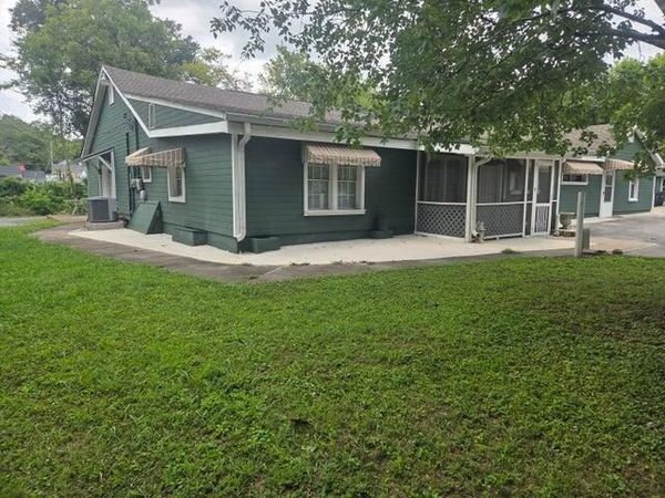 5542 Clemons Road , Chattanooga, TN 37412